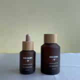 Slant shoulder glass lotion bottle