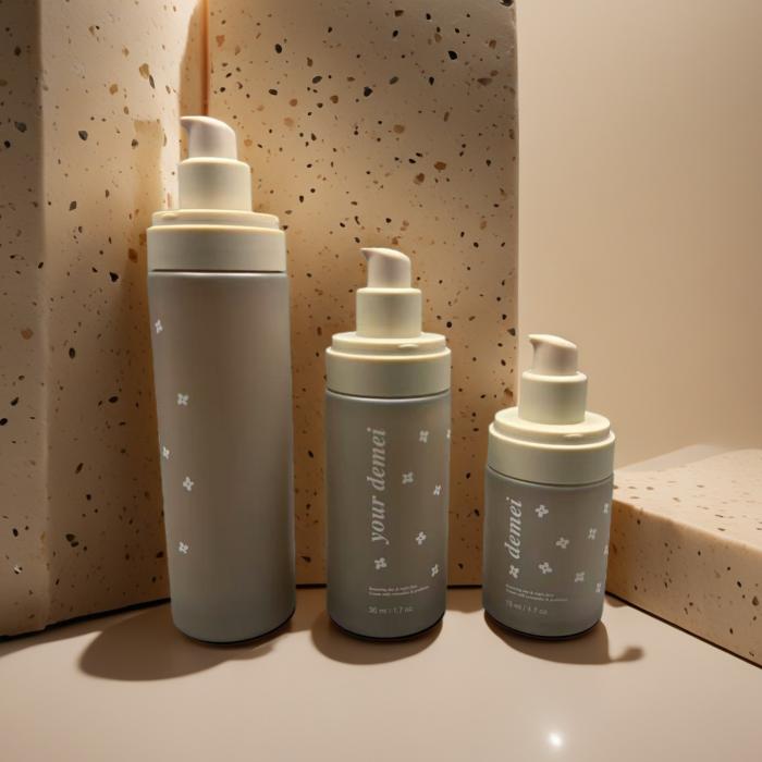 Custom printed 15ml 30ml 50ml plastic inner glass outer refillable airless bottle set cosmetic cream lotion packaging Custom printed 15ml 30ml 50ml plastic inner glass outer refillable airless bottle set cosmetic cream lotion packaging